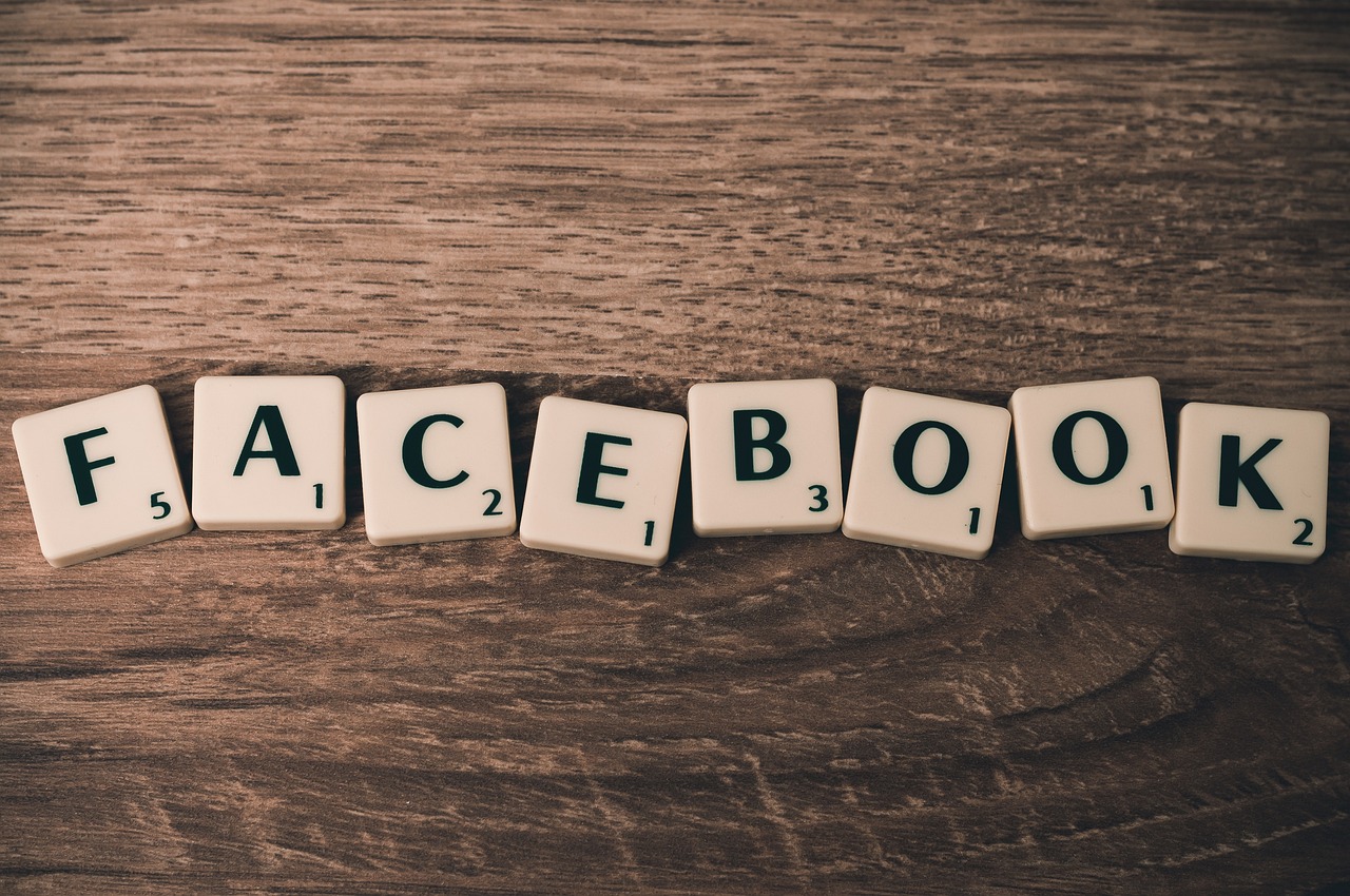 découvrez comment élaborer une stratégie de médias sociaux efficace pour renforcer votre présence en ligne, engager votre audience et atteindre vos objectifs marketing.